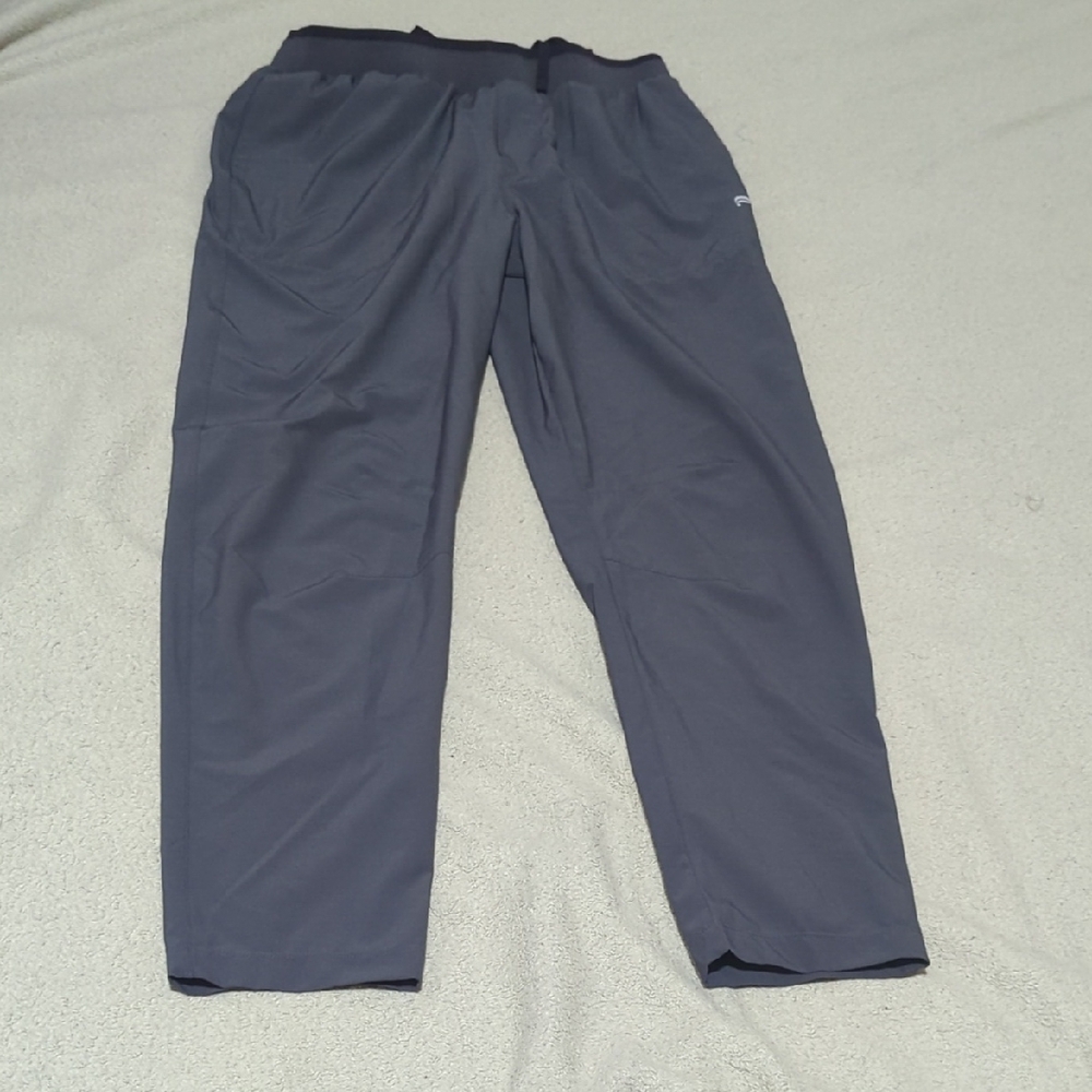 Fabletics Men’s Charcoal Joggers Size L Great Condition